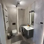 Symsar Apartmán *