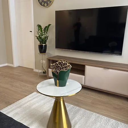 Apartment Symsar *